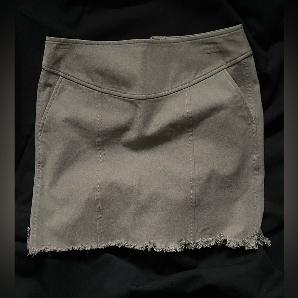Enough Levi's Cut-Offs! Vintage Banana Republic Cut-Off Pencil Skirt🔥w/Stretch